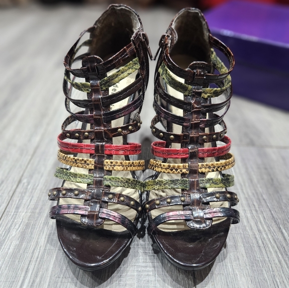 Madden Girl womens kickoff open-toe platform high-heeled Strappy Shoes 9 - Picture 7 of 7